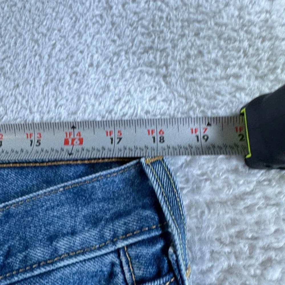 Levis 550 Relaxed Fit Straight Mens Tag 36x36 Western Medium Blue Denim Distress